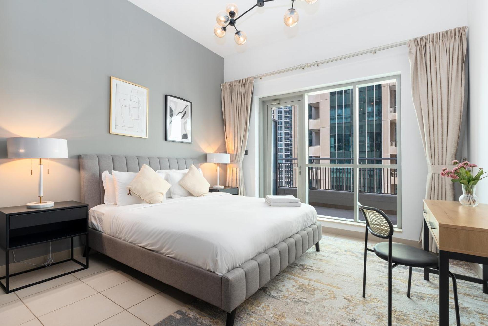 White Sage - Fountain View Stylish With Spacious Terrace Appartement *